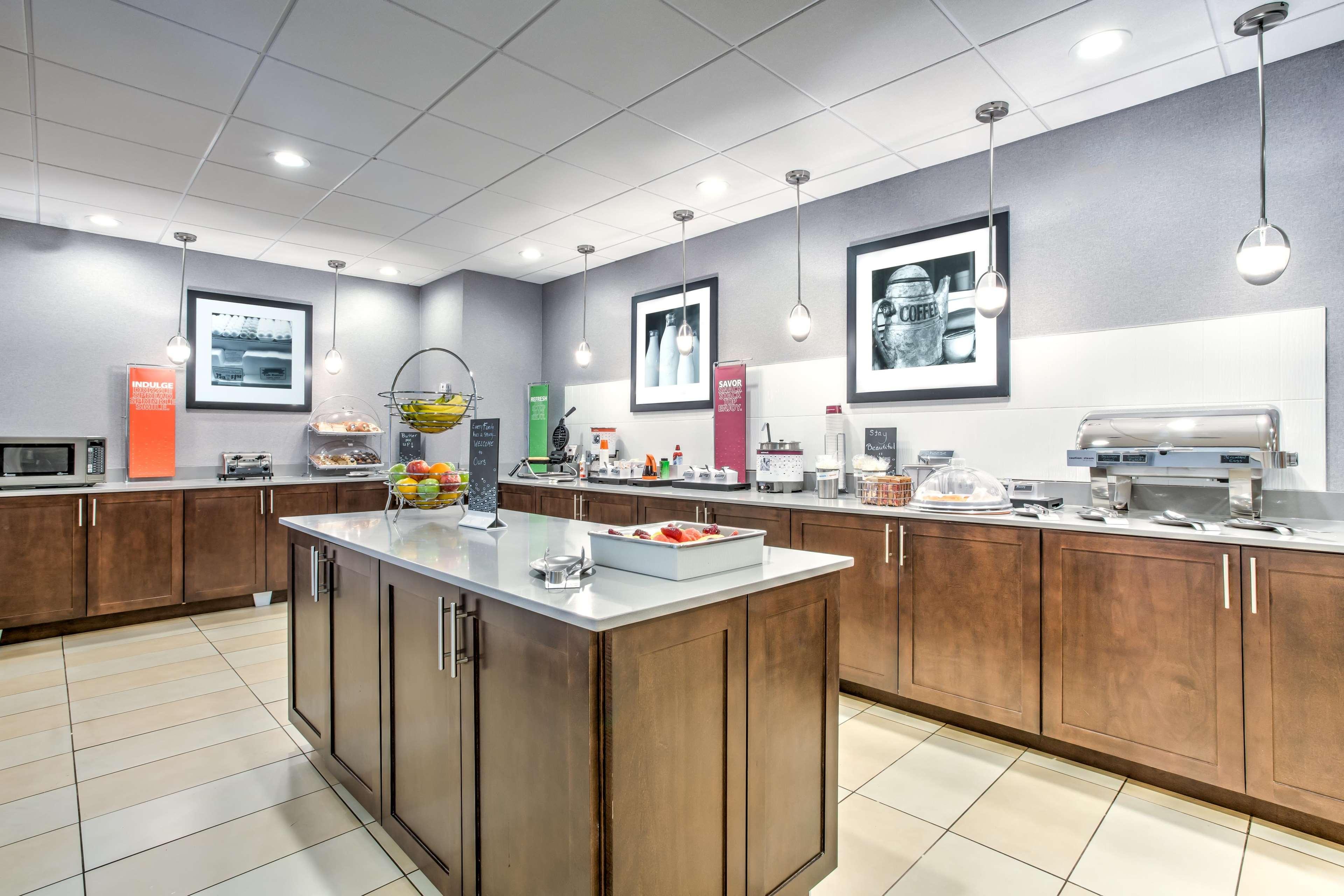 Hampton Inn Macon - I-475 Екстериор снимка