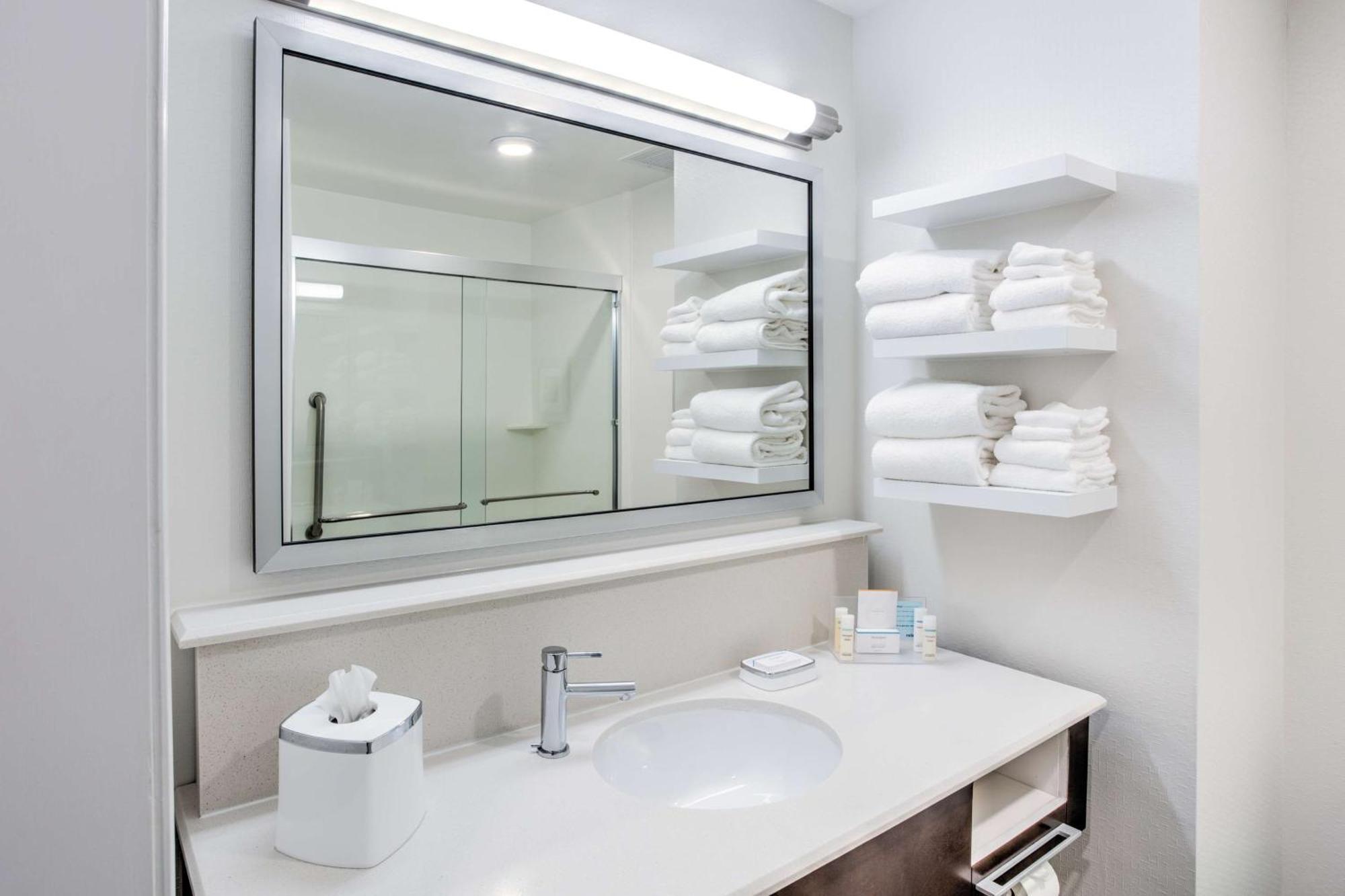 Hampton Inn Macon - I-475 Екстериор снимка